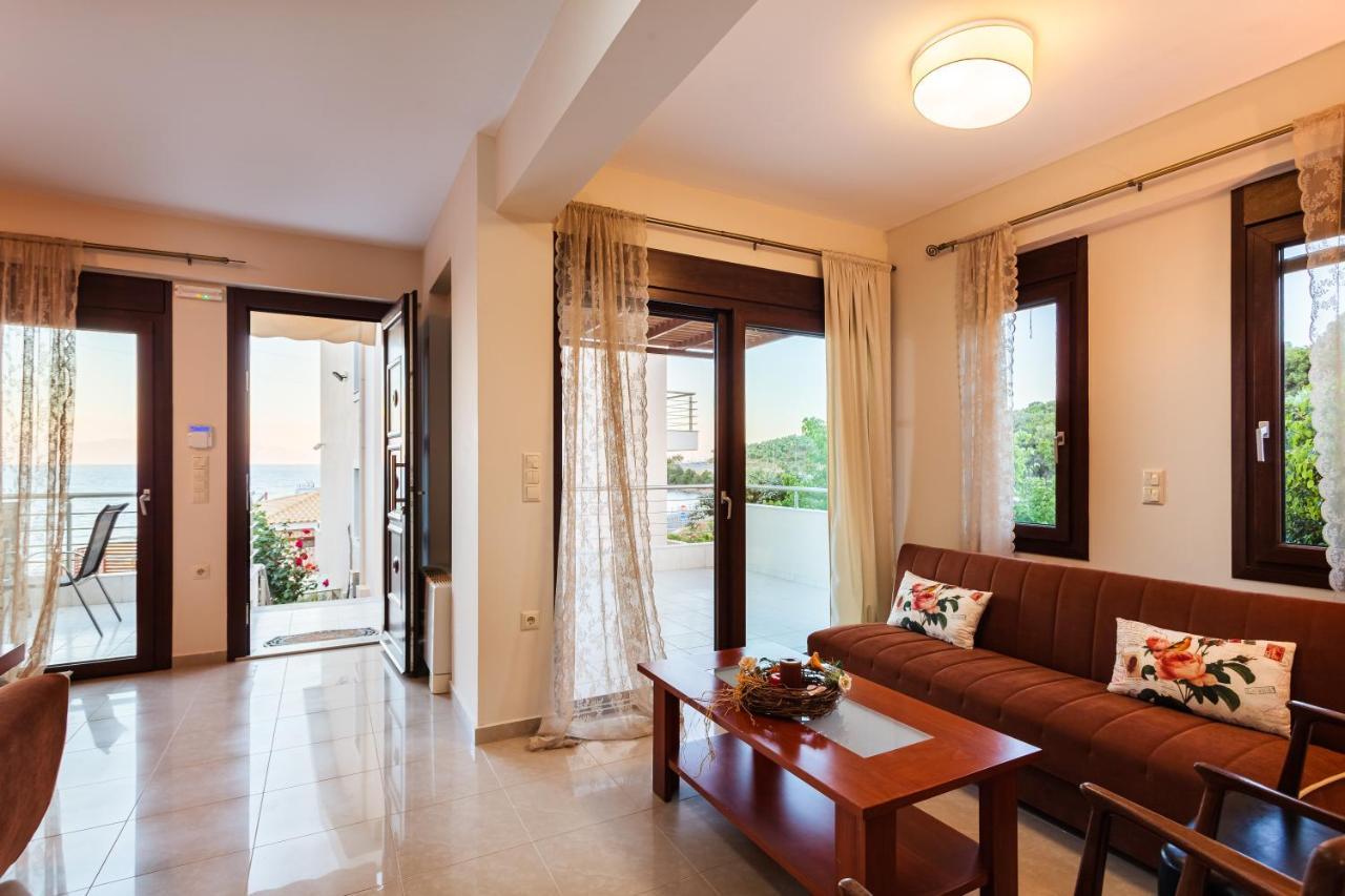 Seaside Getaway - Aelia Villa'S Dreamy Paradise Petalídhion Exteriör bild