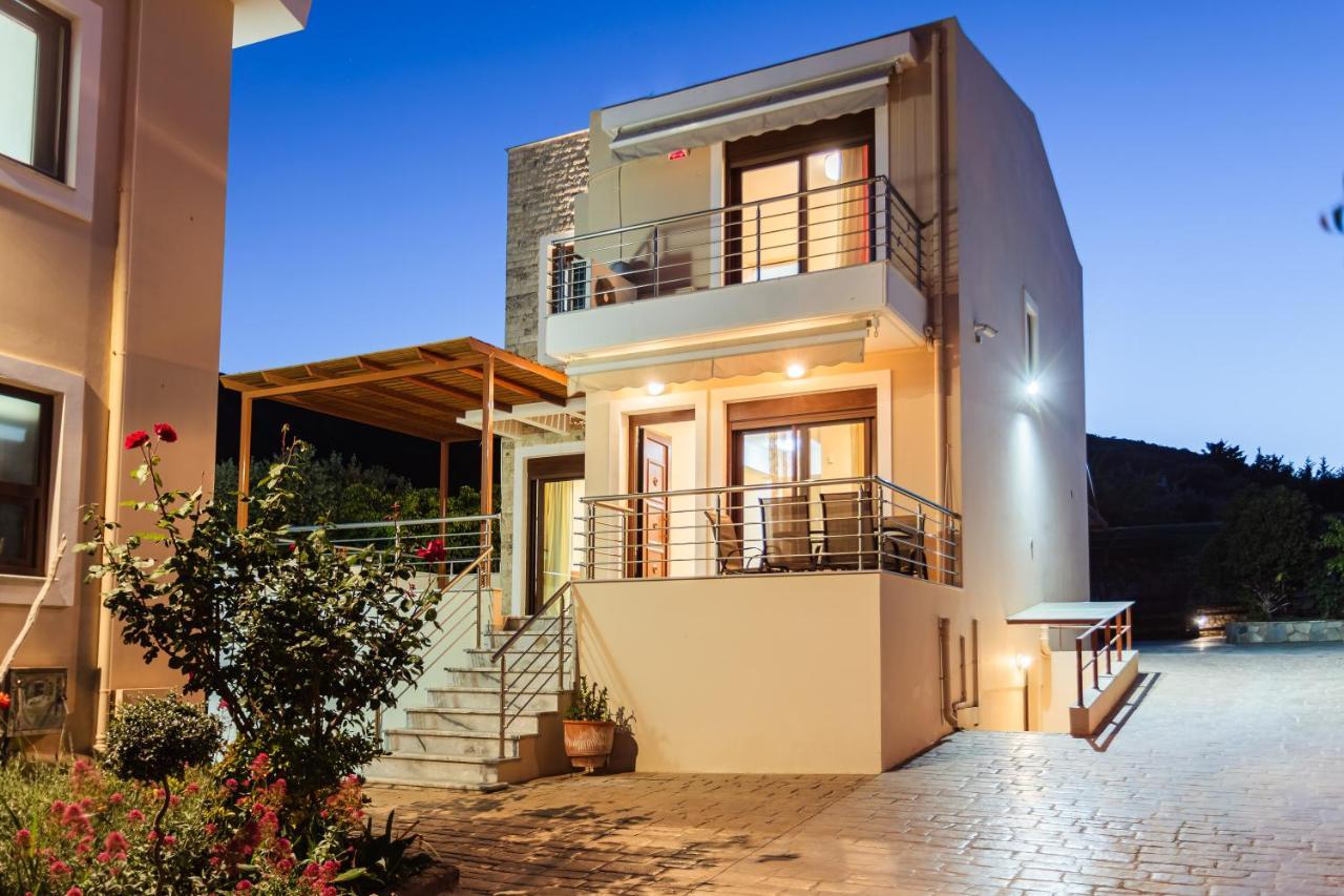 Seaside Getaway - Aelia Villa'S Dreamy Paradise Petalídhion Exteriör bild