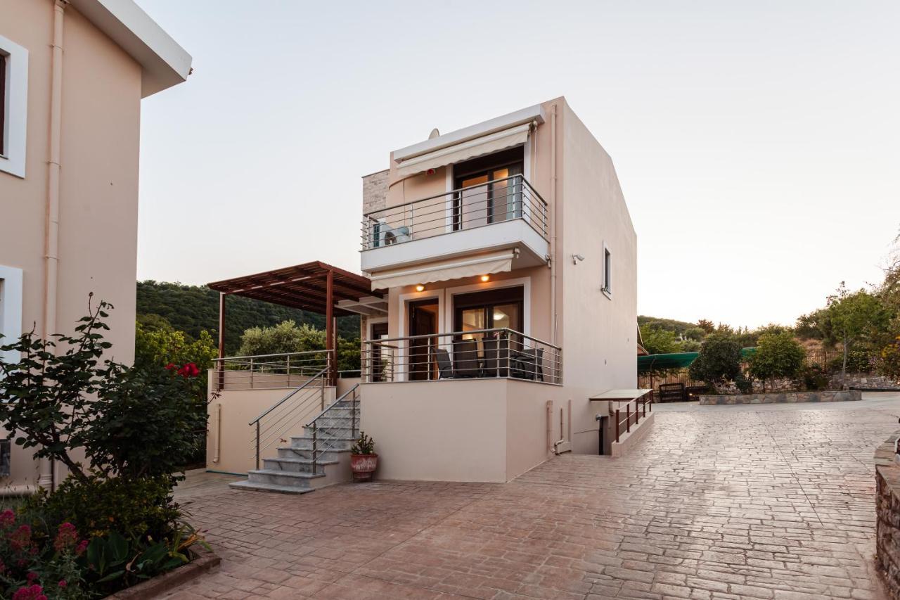 Seaside Getaway - Aelia Villa'S Dreamy Paradise Petalídhion Exteriör bild